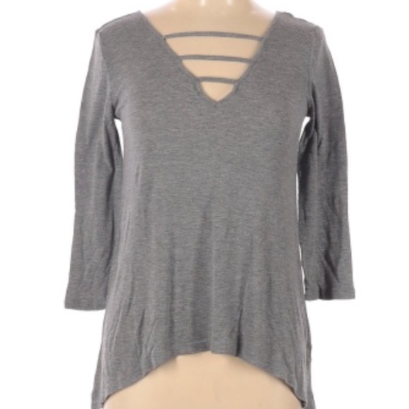 Mudd long sleeve top, women’s small, detailed cutouts on front and back V neck - Picture 1 of 2